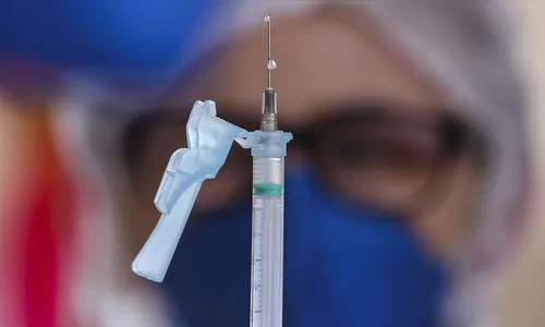 Covid: Brasil tem 107,1 milhões com a 1ª dose da vacina
