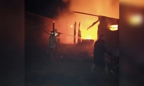 Criança brinca com isqueiro e acaba incendiando casa no PR