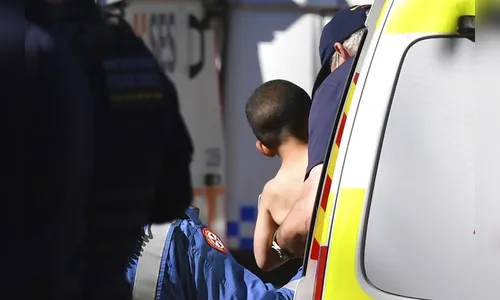 Criança de 3 anos se perde e sobrevive por três dias em mata