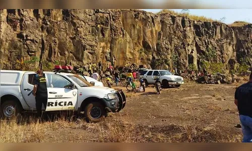 Garota indígena morre após ser jogada de penhasco