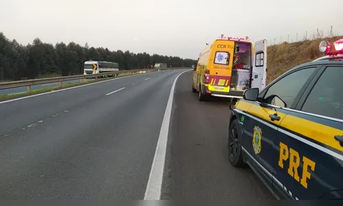 Grave: Pedestre é atropelado por caminhão na BR-376