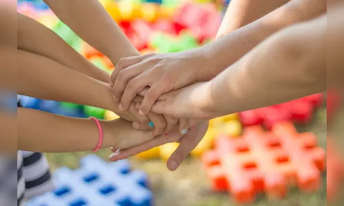 Grupo de voluntários realiza festa de Dia das Crianças