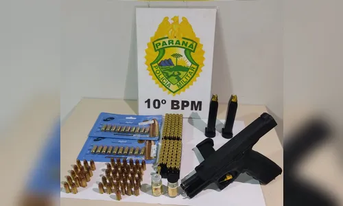 Homem é preso com arma, mais de 150 munições e anabolizantes