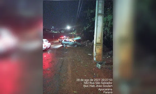 Homem se passa por condutor em acidente para livrar amigo