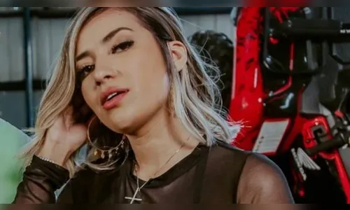 Internada, Dani Russo anuncia fim da carreira como cantora