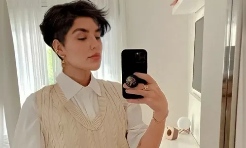 Kéfera Buchmann assume bissexualidade