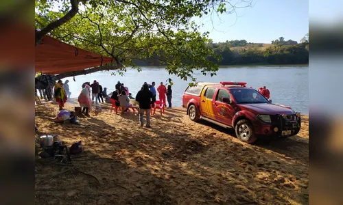 Menino de 8 anos não é encontrado e buscas seguem no domingo