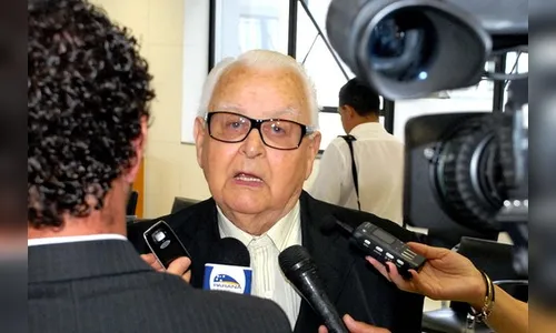 Morre ex-governador do Paraná Emílio Hoffmann Gomes