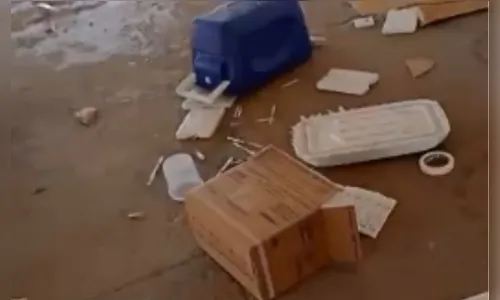 Mulher quebra vacinas e ameaça profissionais com faca em GO