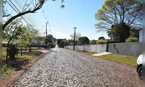 Ivaiporã lança programa de asfalto sobre pedra irregular