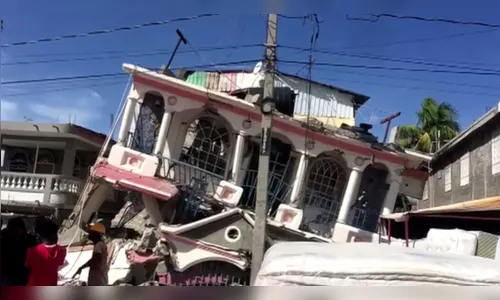 Número de mortos após terremoto no Haiti sobe para 227