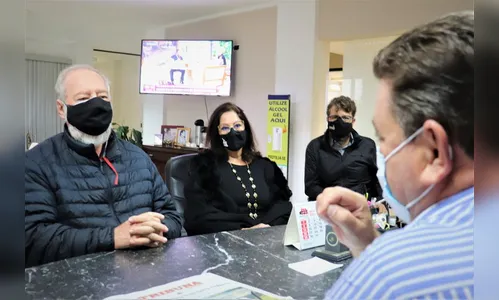 Onofre recebe visita de agradecimento da família Kümmel