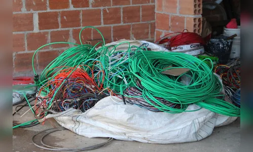 Polícia deflagra operação no combate à receptação de fios