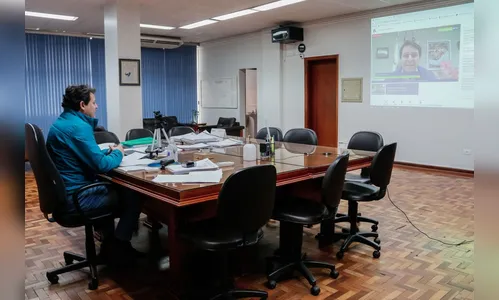 Prefeito apresenta avanços tecnológicos em videoconferência