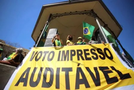 Protesto em BH em defesa do voto impresso.