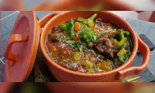 Que tal um caldo de tapioca com músculo para o jantar?