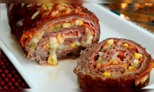 Que tal um rocambole de carne moída para o almoço?