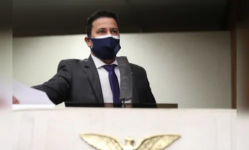 Quem não se vacinar contra Covid pode ser penalizado no PR