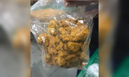 Receita Federal apreende droga desconhecida em Pinhais