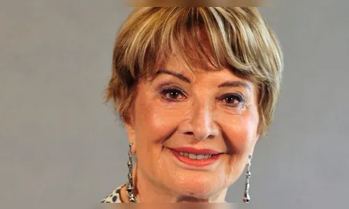 Sem previsão de alta, Glória Menezes sai do oxigênio nasal