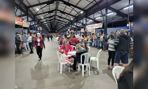 Sucesso nas quintas, Feira da Lua atrai famílias; veja