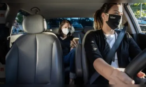 Uber e 99 têm mudanças nas políticas de preços