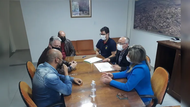 Imagem ilustrativa da notícia Poim participa de reunião das Comissões