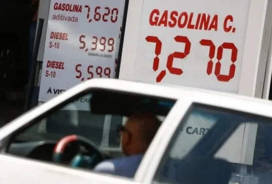 Alta de gasolina impulsiona adulteração de combustível em SP
