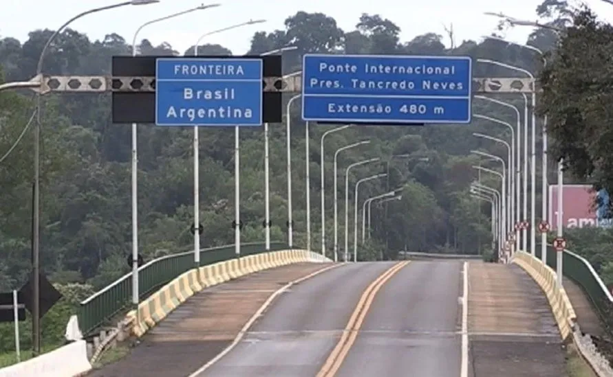 Argentina reabre fronteira com Brasil, em Foz do Iguaçu