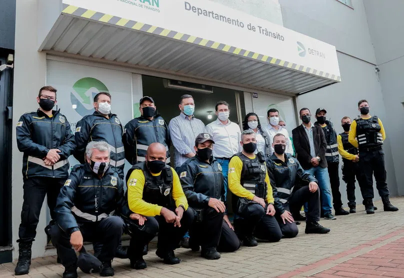 Ato em Apucarana marca Dia Nacional do Agente de Trânsito