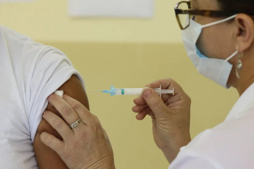 Brasil tem 53,12% da população totalmente imunizada