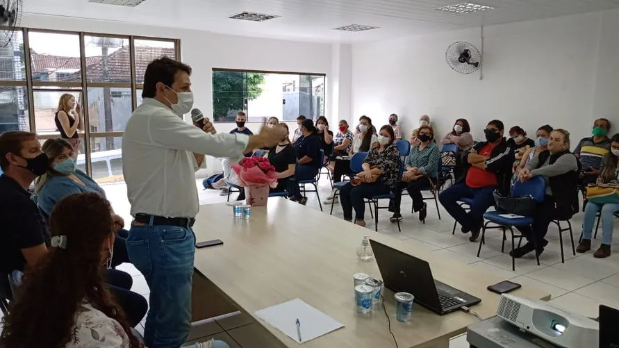 Conferência debate o direito das pessoas com deficiência