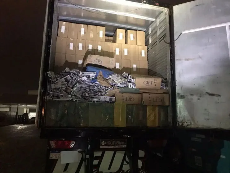 Contrabando: Operação Hórus apreende 800 caixas de cigarros