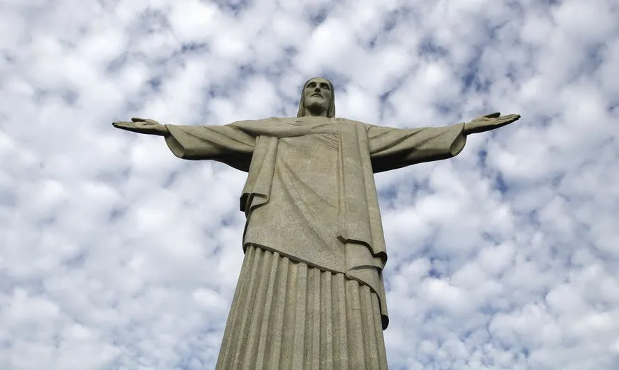 Cristo Redentor é homenageado com lançamento de selos