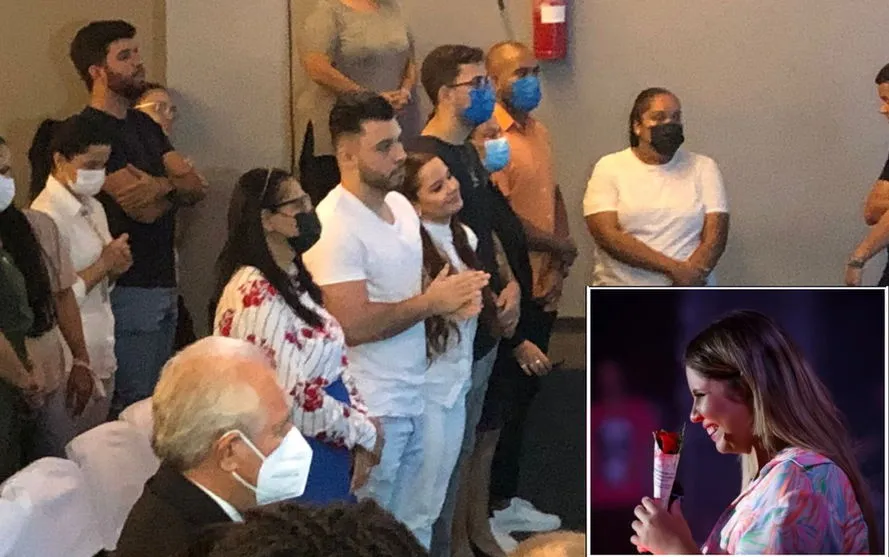 Famosos participam de culto em homenagem à Marilia Mendonça