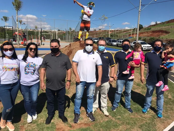 Grupo AMAAAR realiza 1º Encontrinho Azul em Arapongas