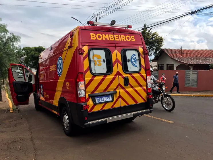 Motociclista de 24 anos sofre queda em bairro de Apucarana