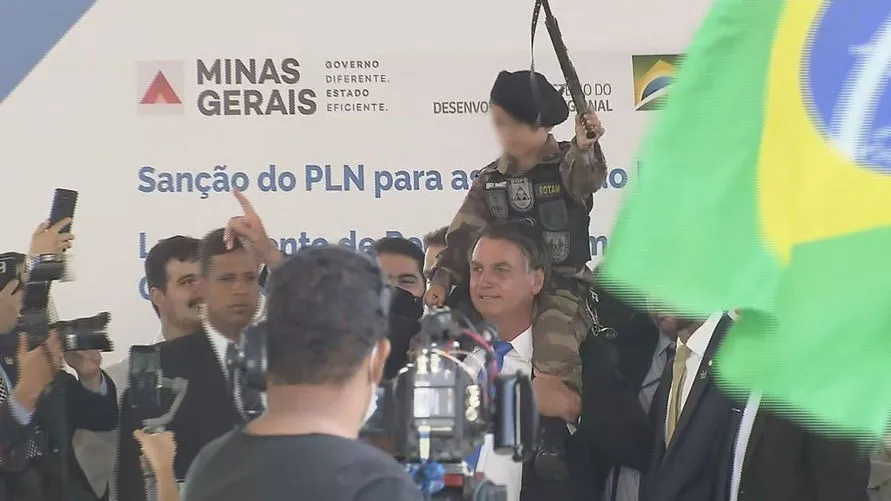 ONU critica Bolsonaro por promover armamento com crianças