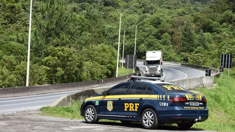 Operação Finados: PRF flagra 59 motoristas embriagados