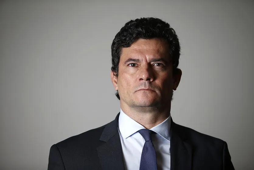 Revista Veja
Matéria: Ex- ministro da Justiça Sérgio Moro, concede entrevista a revista Veja, após, saída do governo Bo.sonaro.
Personagem: Sérgio Moro, ex-ministro da Justiça.
Foto: Cristiano Mariz
Data: 29/04/2020
Local: Asa Sul - Brasília - DF