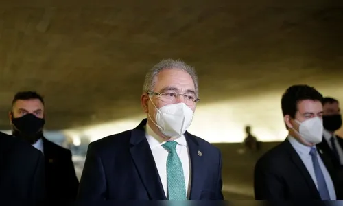 Anvisa recomenda isolamento para comitiva presidencial