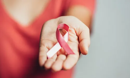 Arapongas divulga programação da campanha 'Outubro Rosa'