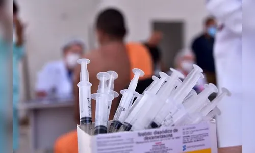 Arapongas estende aplicação da 2ª dose da AstraZeneca