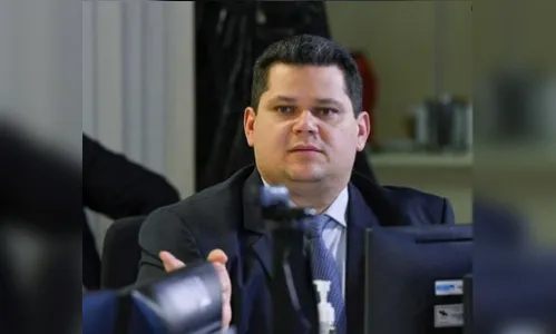 Áudio aponta troca de favores entre Alcolumbre e Pinheiro