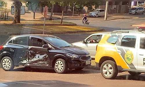 Viatura da PM se envolve em acidente de trânsito em Ivaiporã