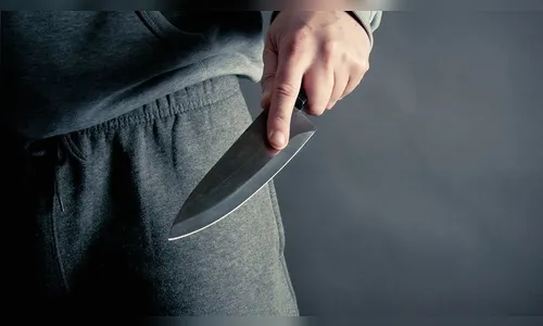 Briga de família acaba com homem preso e cunhado esfaqueado