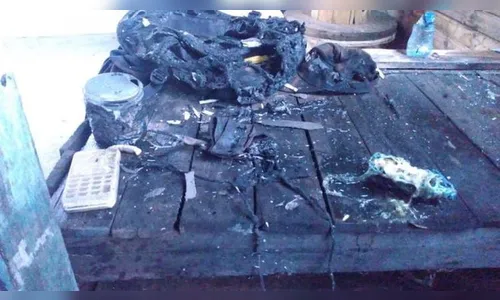 Carregador de celular explode e causa queimaduras em jovem