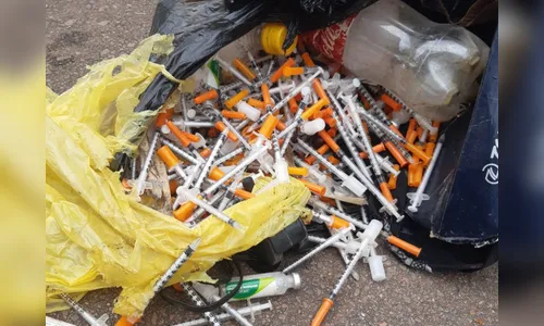 Descarte irregular de seringas deixa coletor ferido no PR