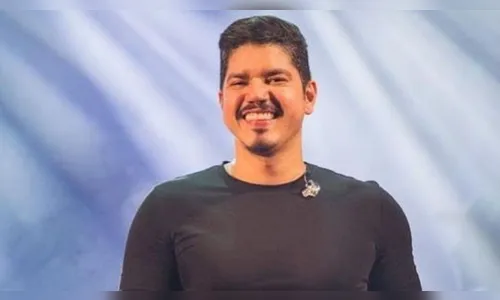 Sertanejo Diego trai a esposa com mulher de traficante