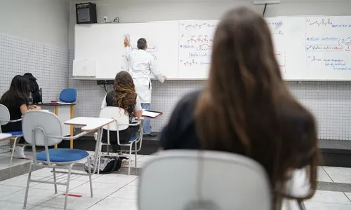 Docentes contam como está sendo preparo para o Enem
